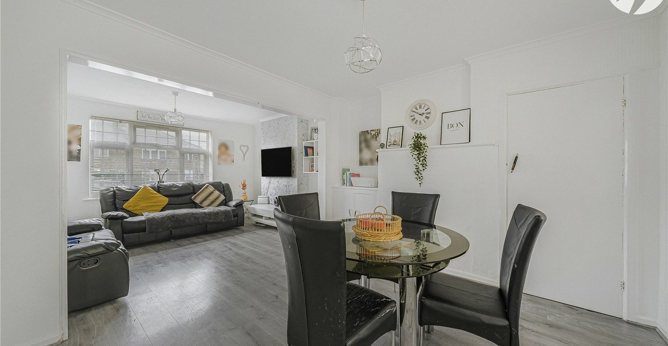 3 bedroom house for sale in Stone | Robinson Jackson