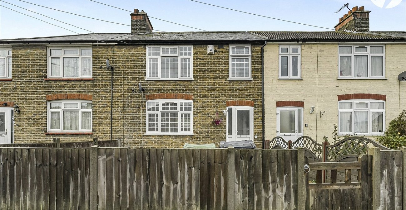 3 bedroom house for sale in Stone | Robinson Jackson