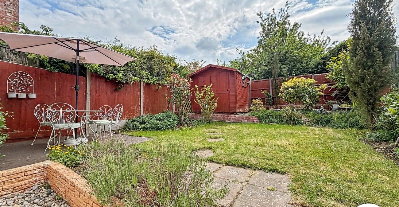 3 bedroom house for sale in Rochester | Robinson Michael & Jackson