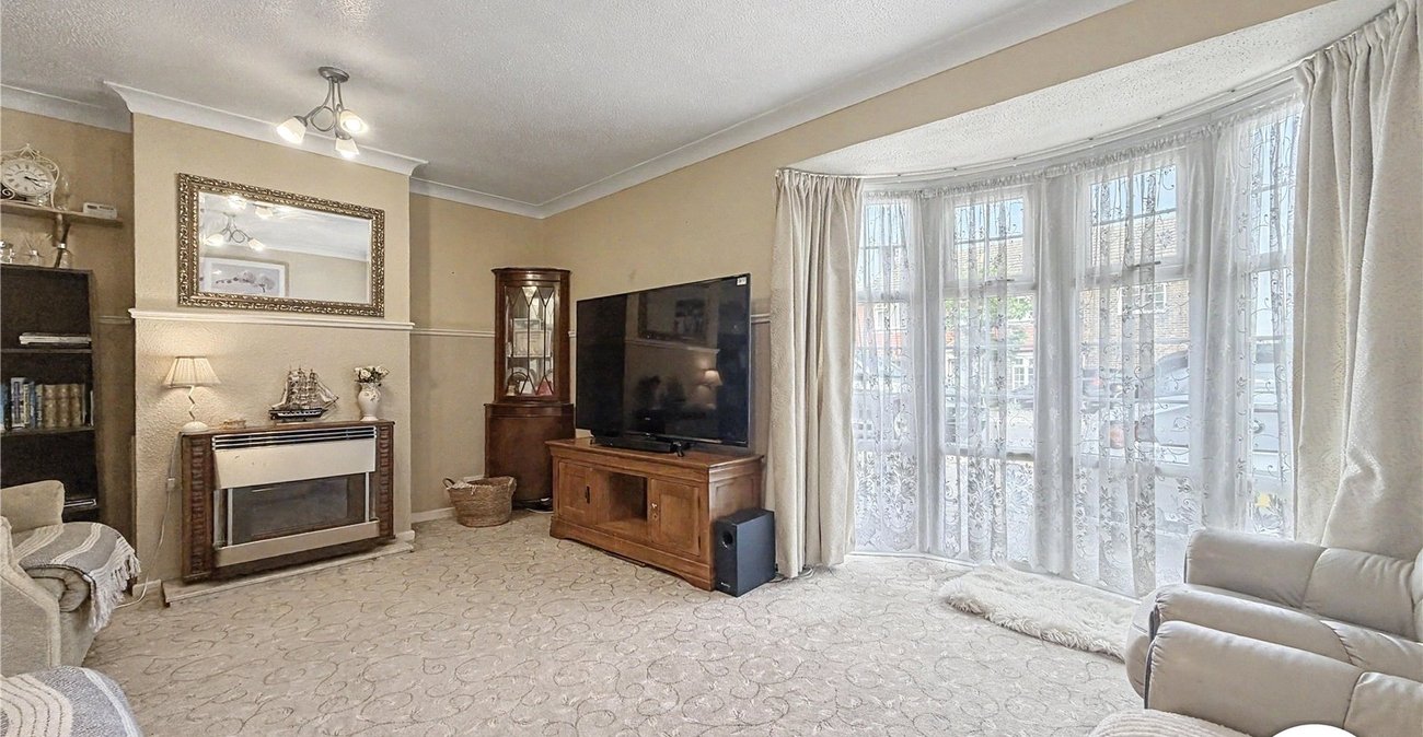 3 bedroom house for sale in Rochester | Robinson Michael & Jackson