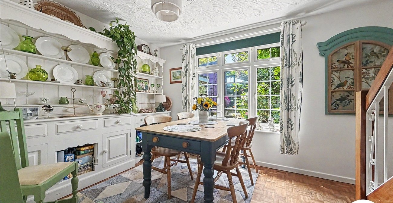 3 bedroom house for sale in Rochester | Robinson Michael & Jackson
