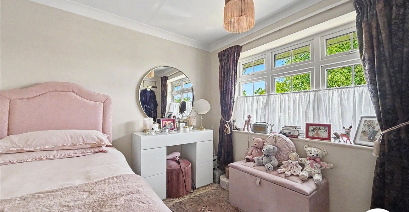 3 bedroom house for sale in Rochester | Robinson Michael & Jackson