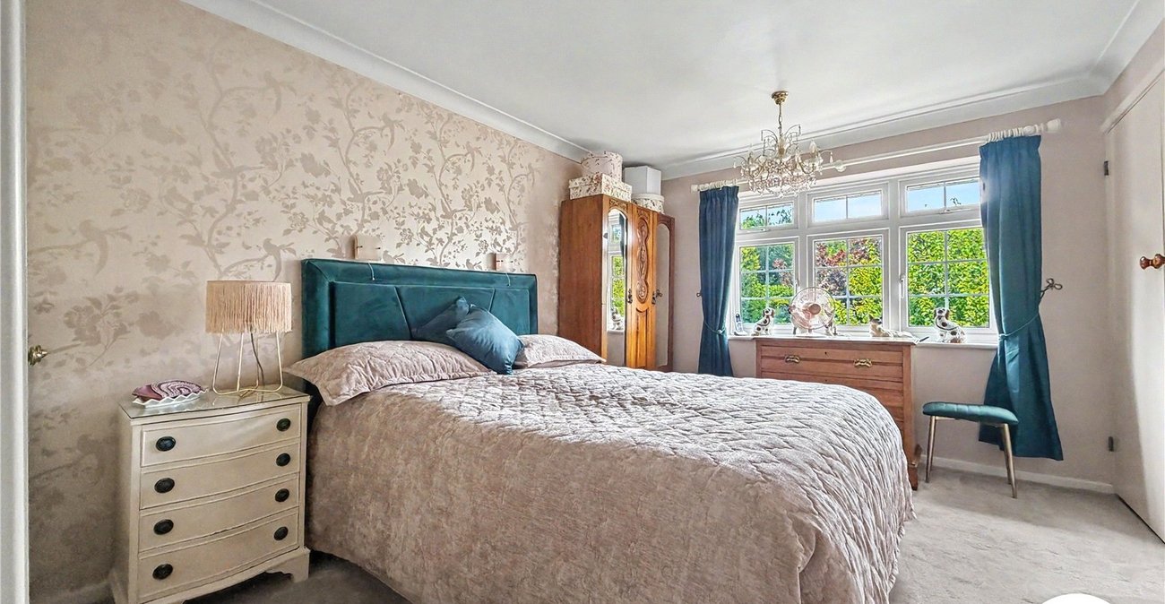 3 bedroom house for sale in Rochester | Robinson Michael & Jackson