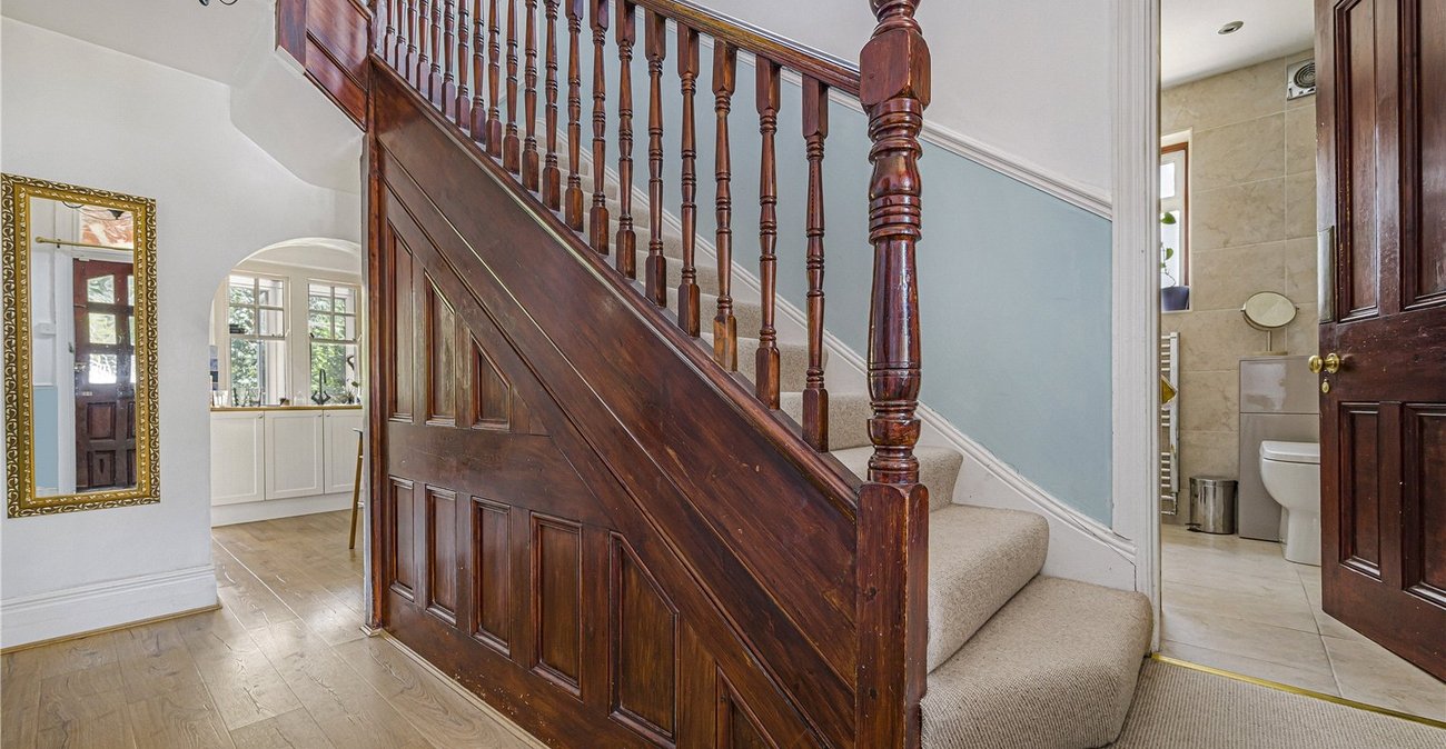 3 bedroom house for sale in London Road | Robinson Jackson