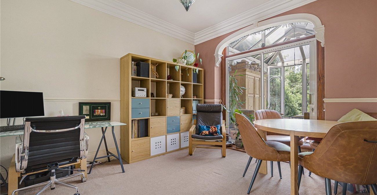 3 bedroom house for sale in London Road | Robinson Jackson