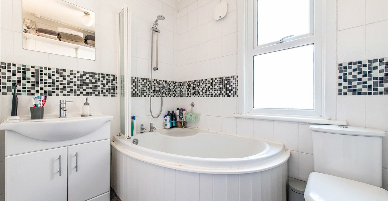 3 bedroom house for sale in Maidstone | Robinson Michael & Jackson