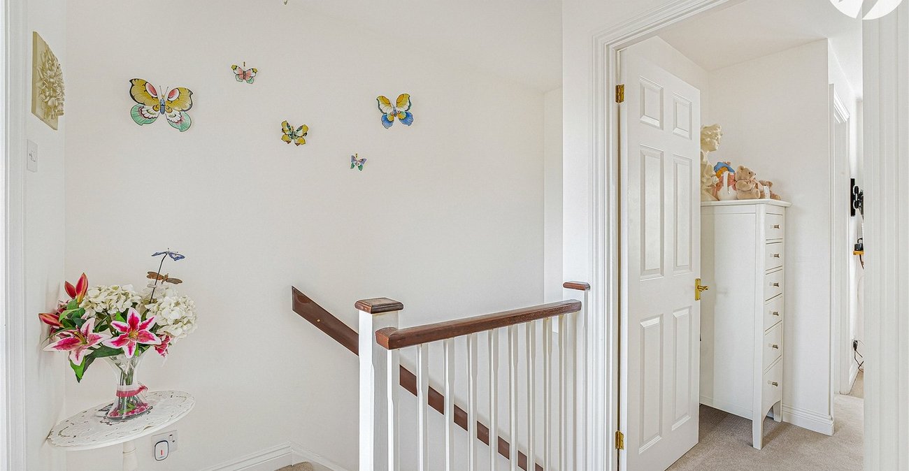 2 bedroom house for sale in Dartford | Robinson Jackson