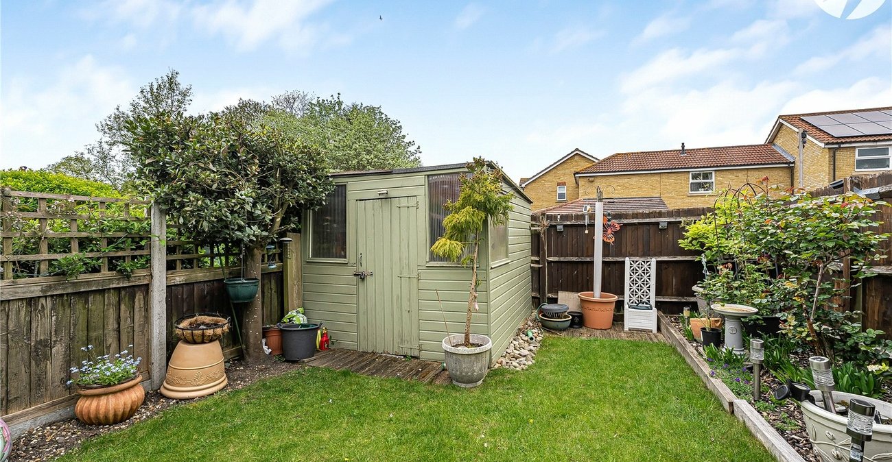 2 bedroom house for sale in Dartford | Robinson Jackson