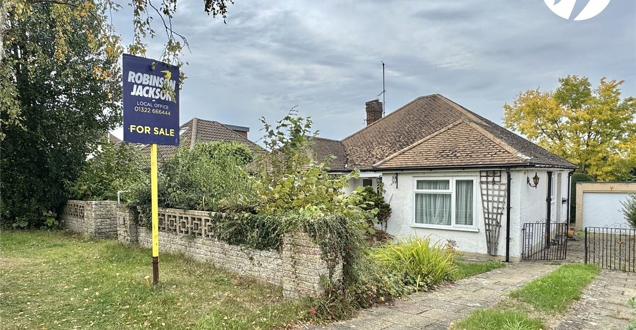 3 bedroom bungalow for sale in Eynsford | Robinson Jackson