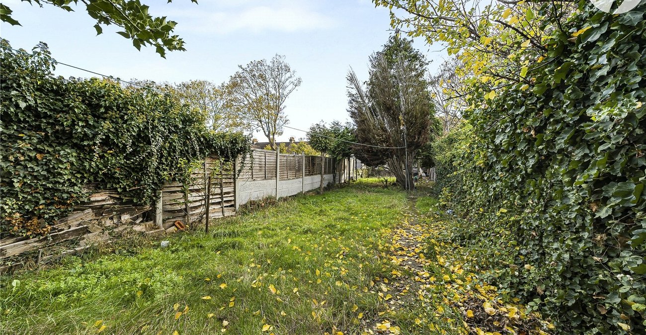 3 bedroom house for sale in Dartford | Robinson Jackson