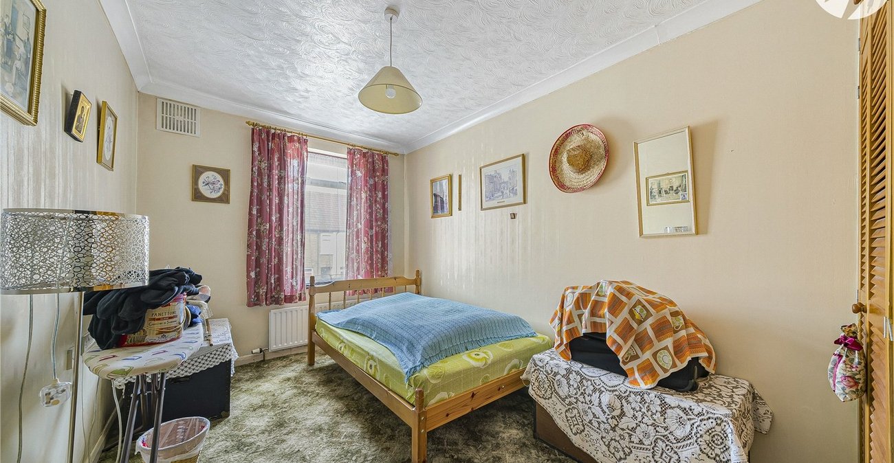 3 bedroom house for sale in Dartford | Robinson Jackson