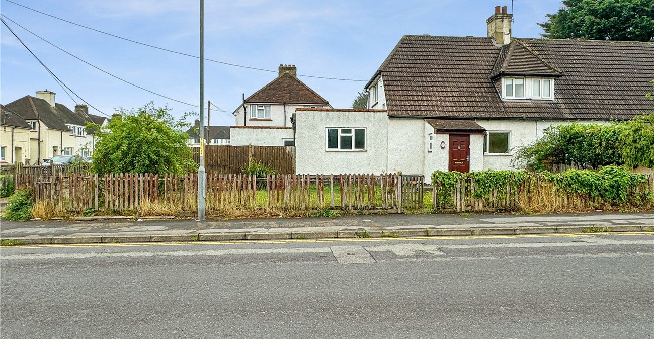 2 bedroom house for sale in Swanley | Robinson Jackson