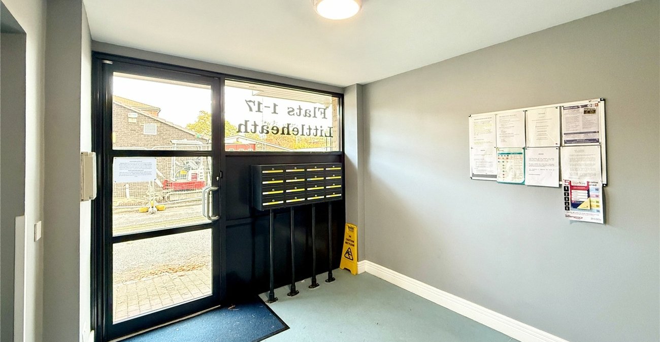 2 bedroom property for sale in Swanley | Robinson Jackson