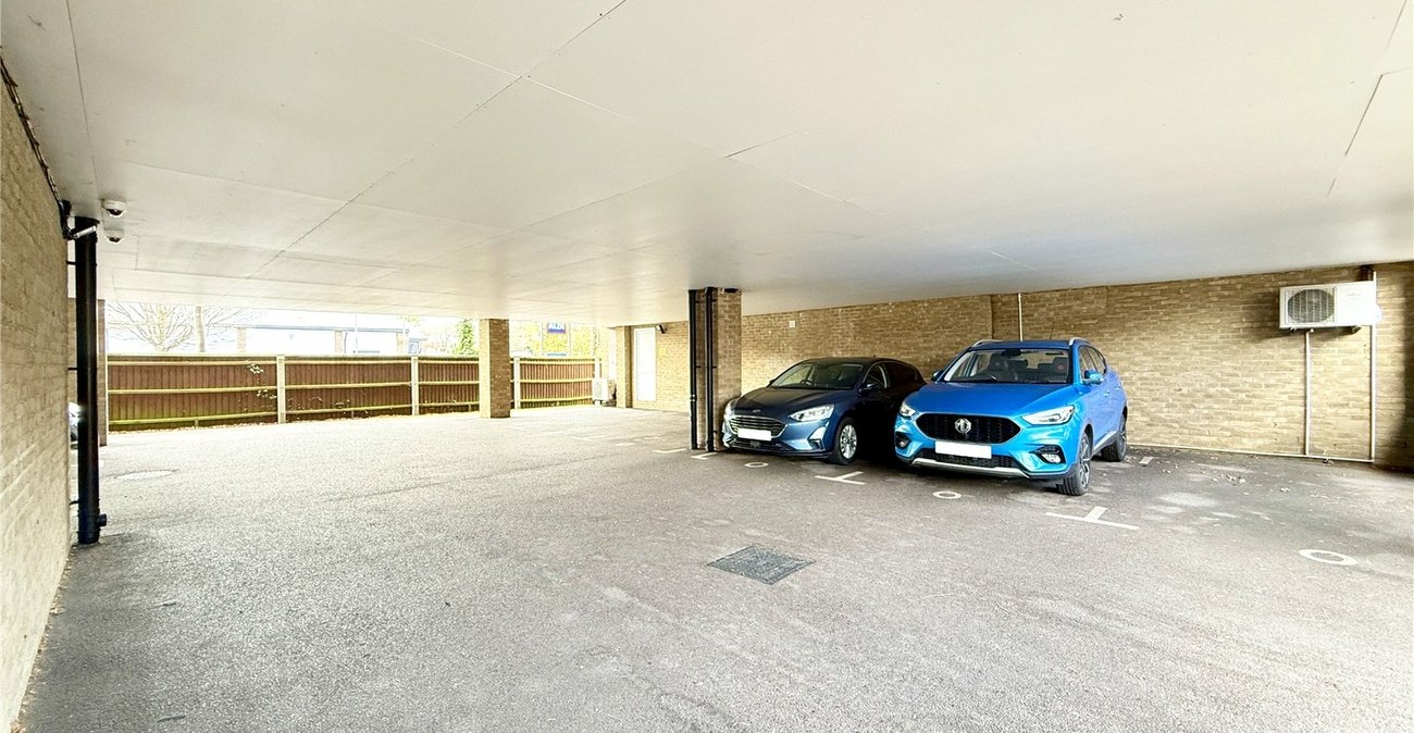 2 bedroom property for sale in Swanley | Robinson Jackson