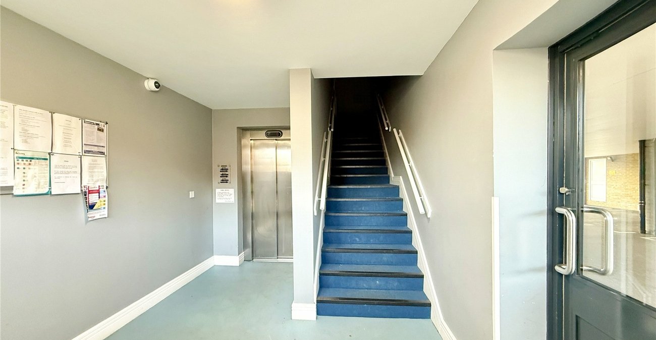 2 bedroom property for sale in Swanley | Robinson Jackson