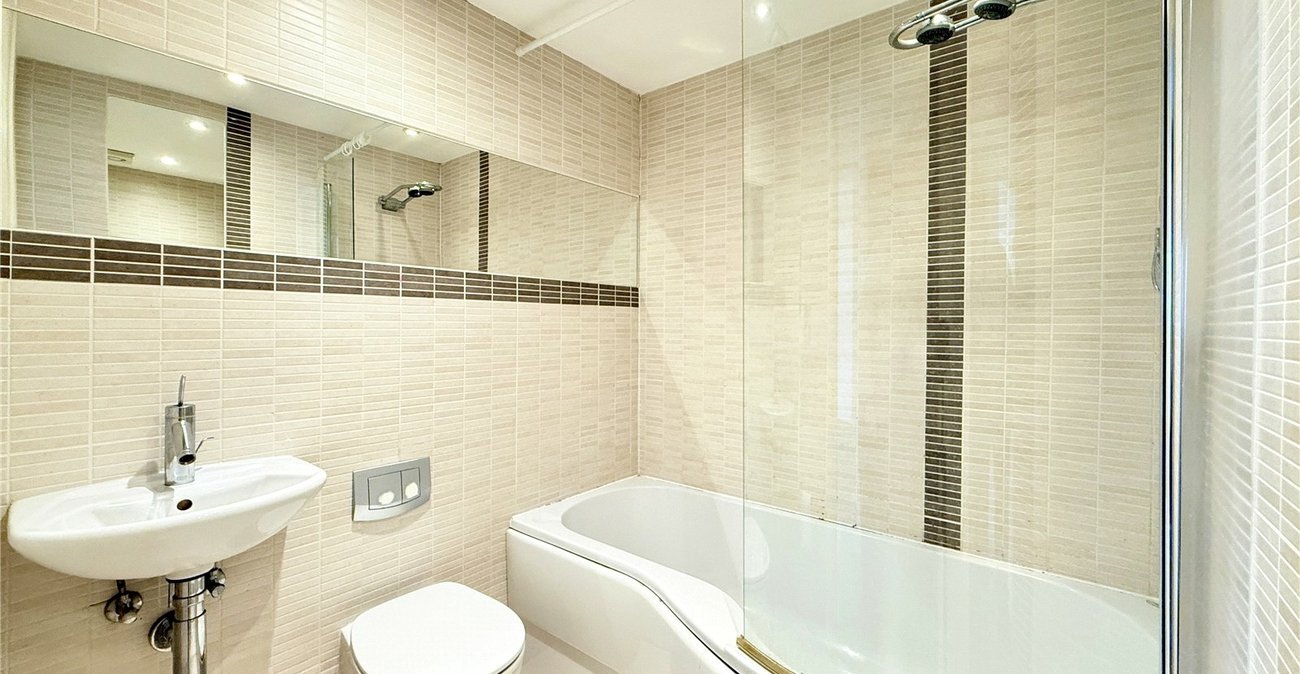 2 bedroom property for sale in Swanley | Robinson Jackson