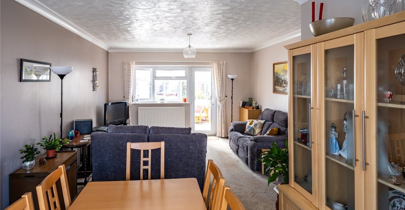 4 bedroom house for sale in Newington | Robinson Michael & Jackson