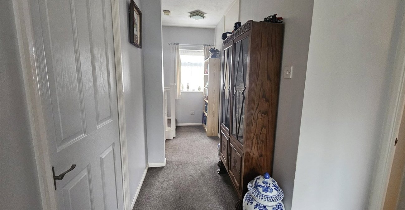 4 bedroom house for sale in Newington | Robinson Michael & Jackson