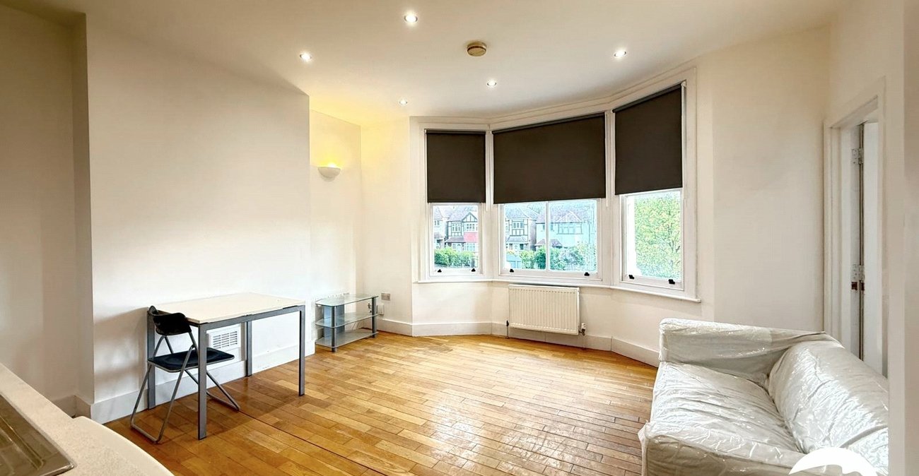 1 bedroom property for sale in London | Robinson Jackson