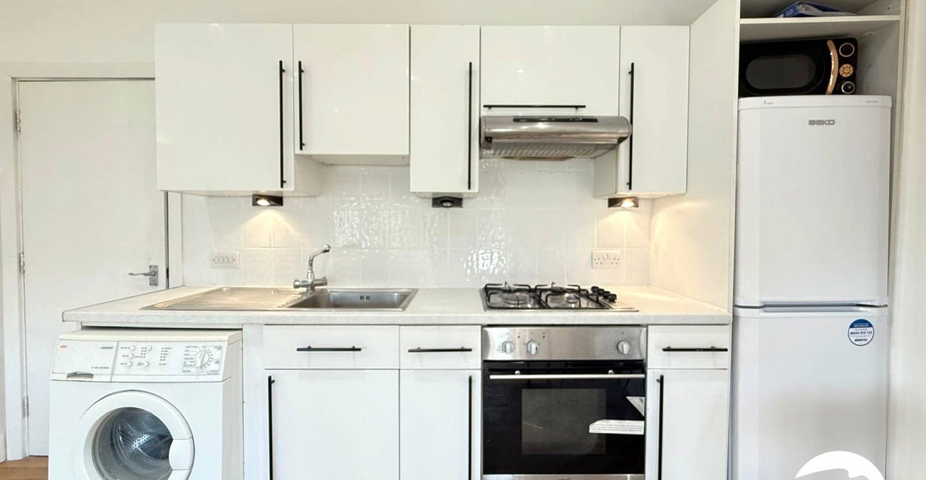 1 bedroom property for sale in London | Robinson Jackson