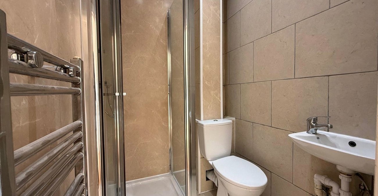 1 bedroom property for sale in London | Robinson Jackson