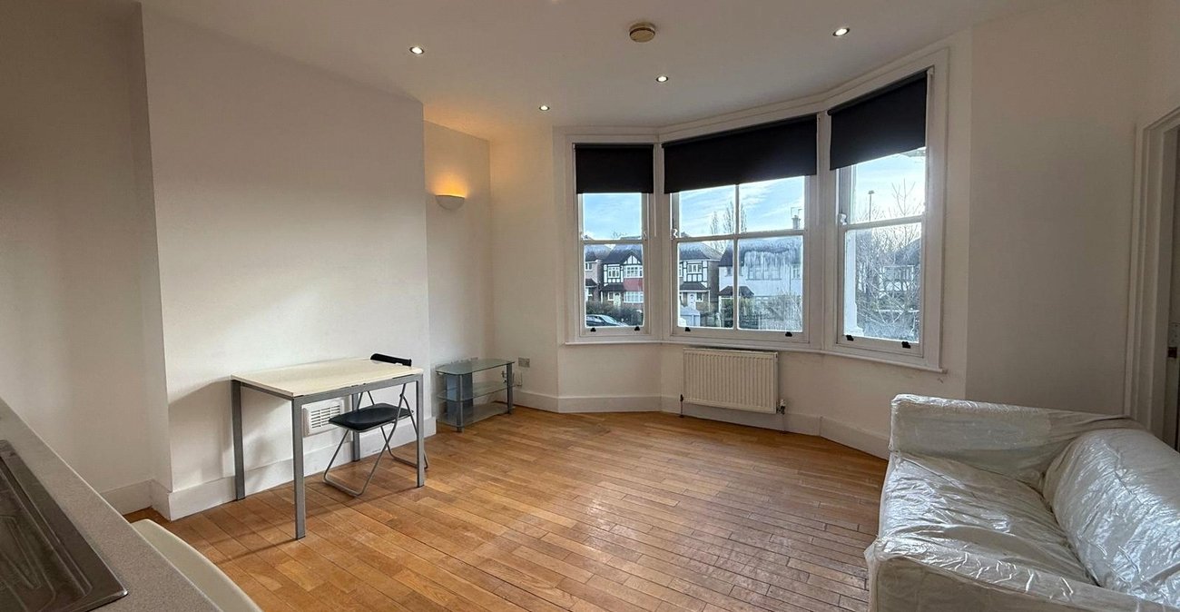 1 bedroom property for sale in London | Robinson Jackson