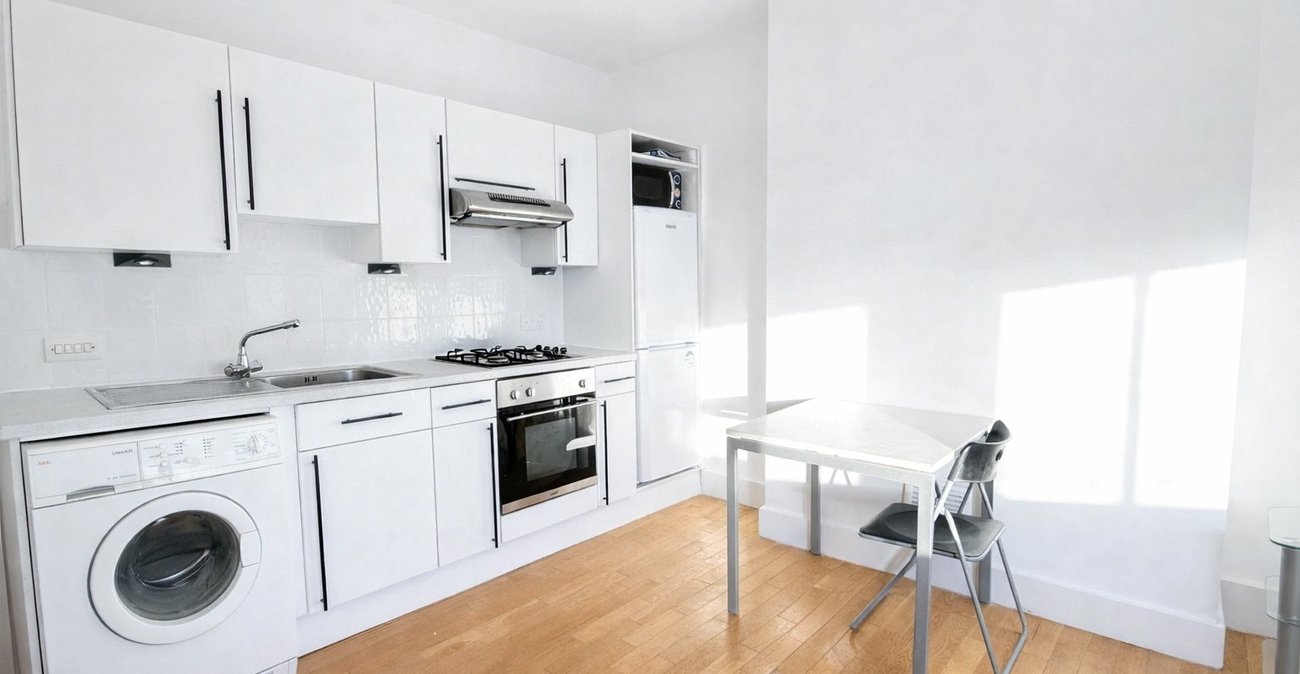 1 bedroom property to rent in London | Robinson Jackson