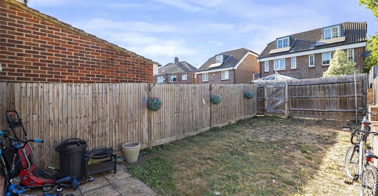 3 bedroom property for sale in Rochester | Robinson Michael & Jackson