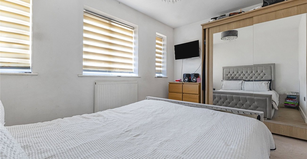 3 bedroom property for sale in Rochester | Robinson Michael & Jackson