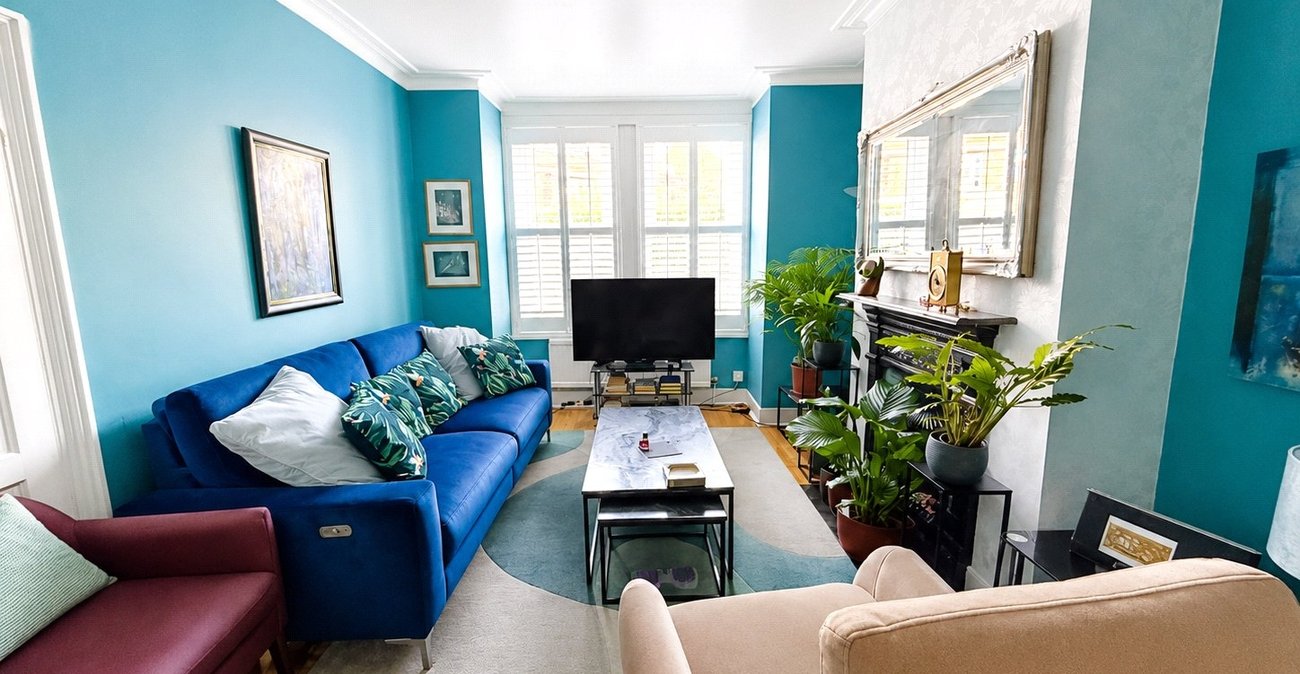 2 bedroom house for sale in Brockley | Robinson Jackson