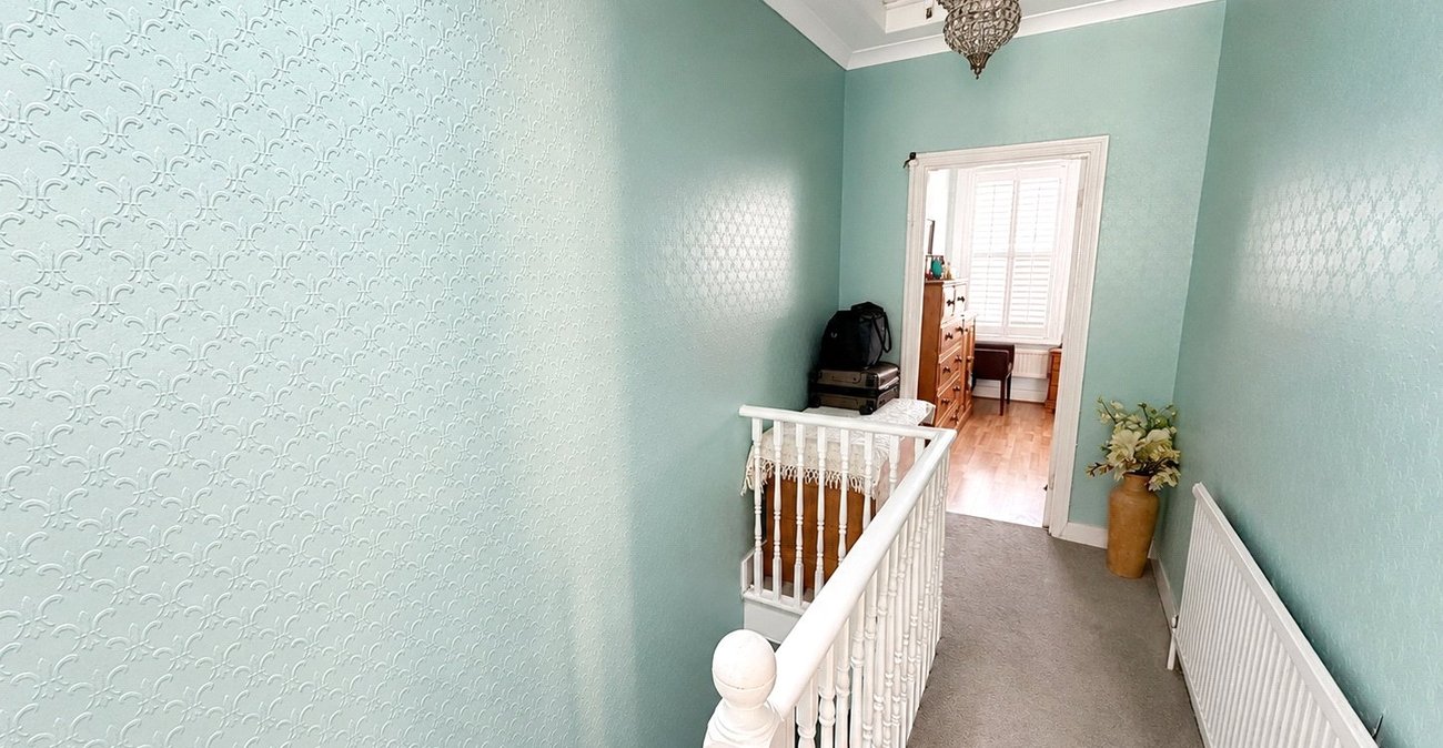 2 bedroom house for sale in Brockley | Robinson Jackson