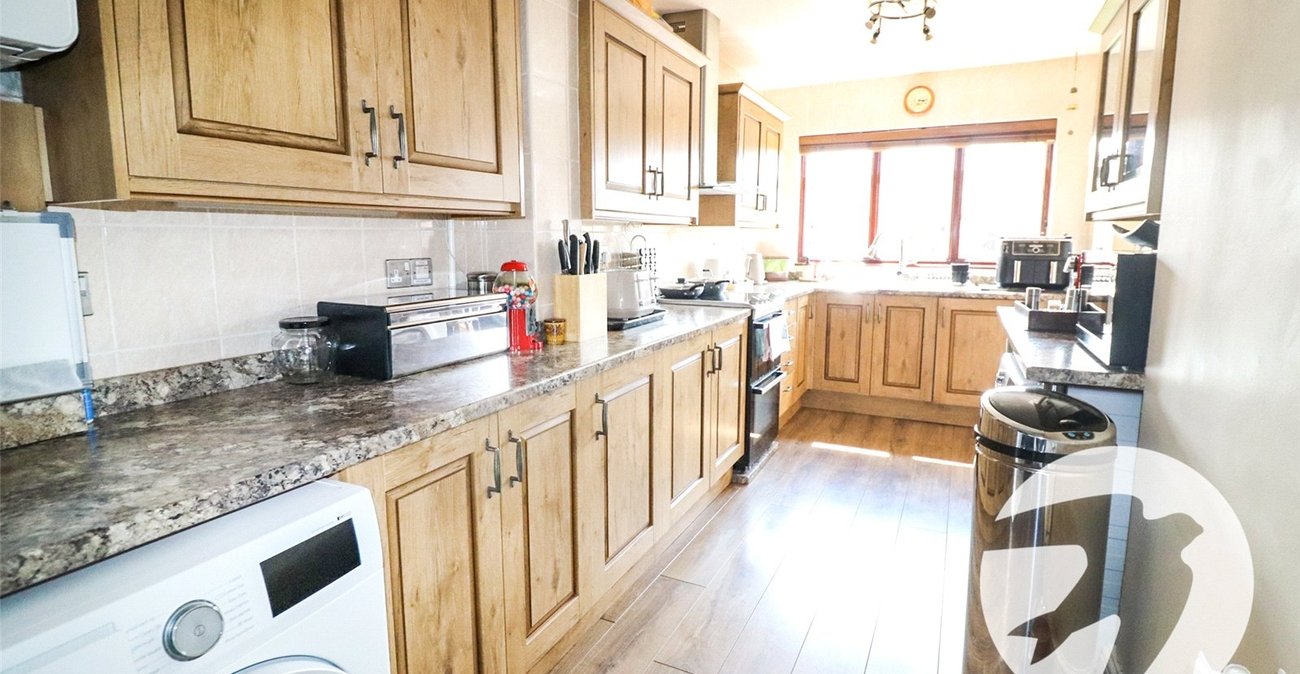 4 bedroom house for sale in Erith | Robinson Jackson