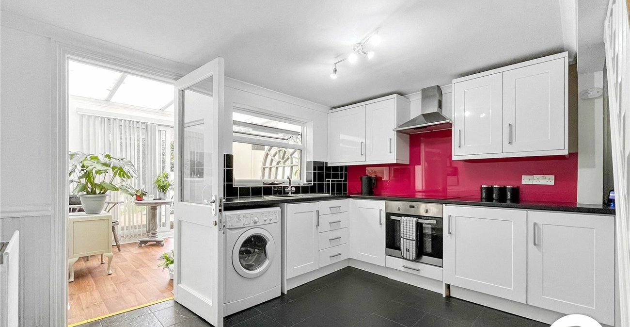 2 bedroom house for sale in Sittingbourne | Robinson Michael & Jackson