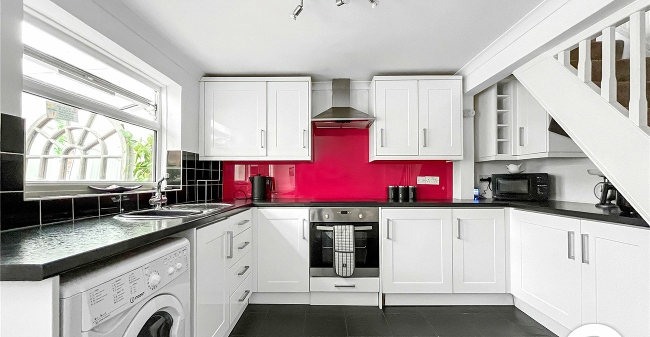 2 bedroom house for sale in Sittingbourne | Robinson Michael & Jackson