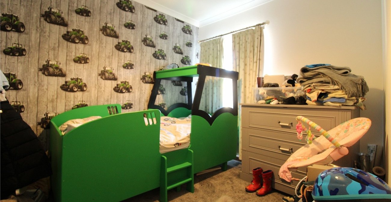 2 bedroom house for sale in Northfleet | Robinson Michael & Jackson