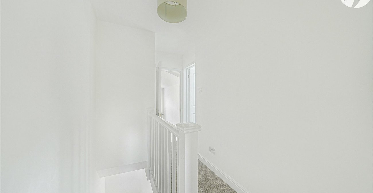 2 bedroom house for sale in Dartford | Robinson Jackson