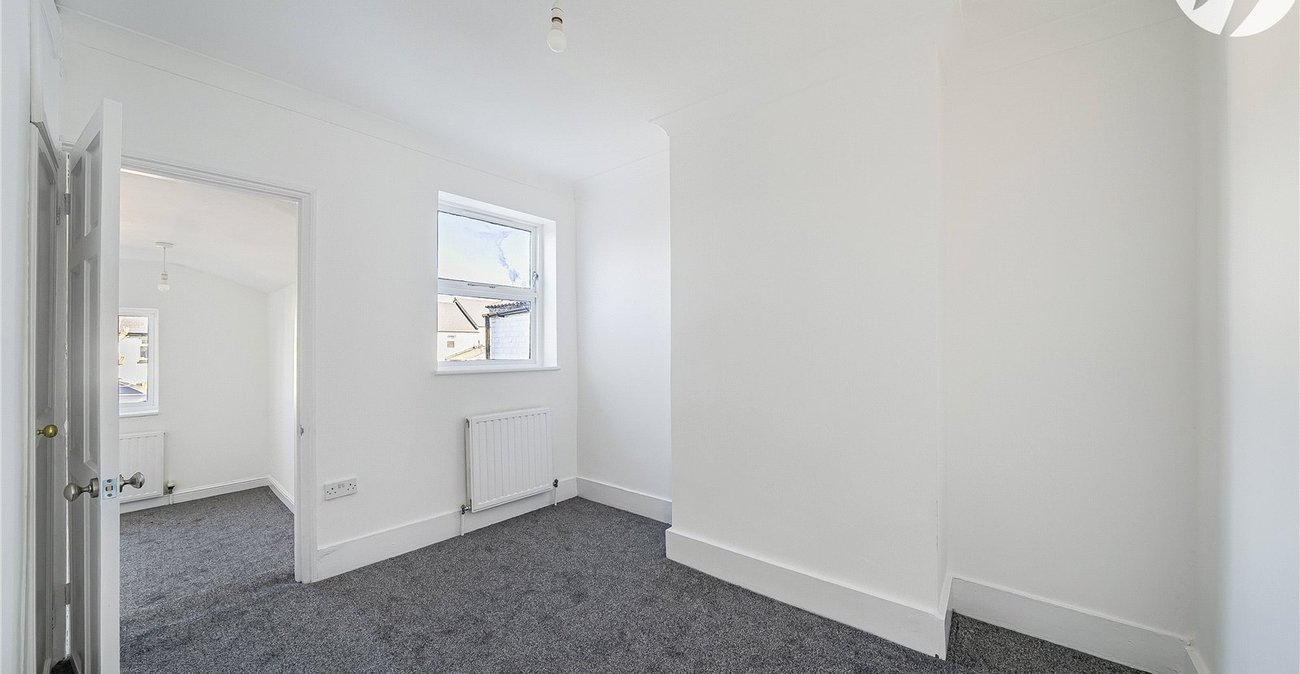 3 bedroom house for sale in Dartford | Robinson Jackson