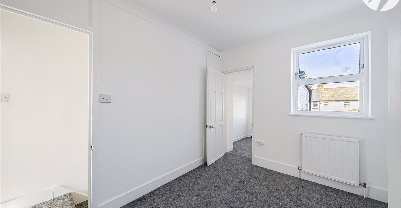 3 bedroom house for sale in Dartford | Robinson Jackson