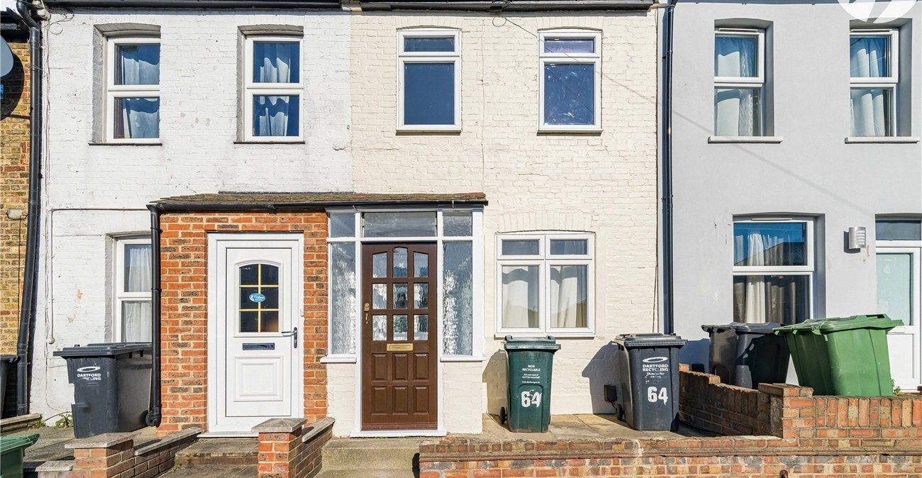 3 bedroom house for sale in Dartford | Robinson Jackson