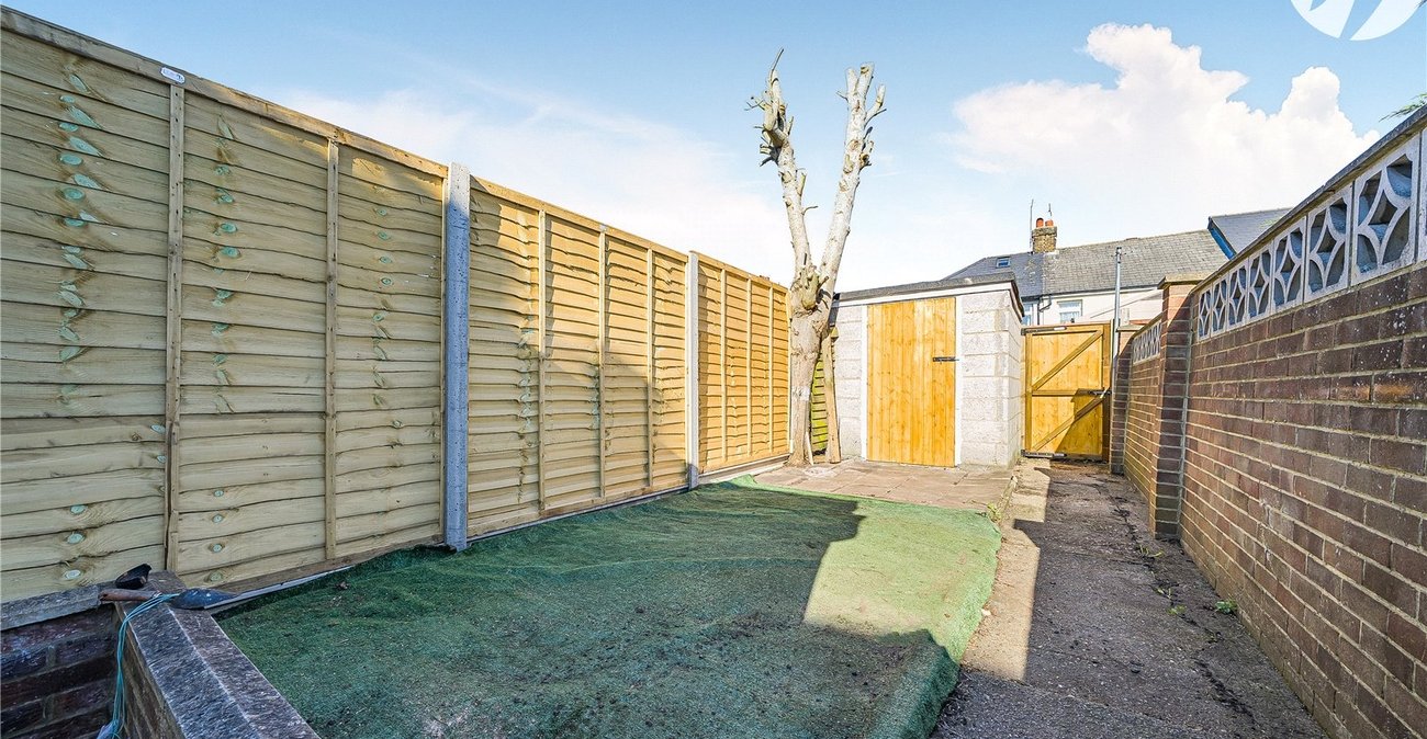 3 bedroom house for sale in Dartford | Robinson Jackson