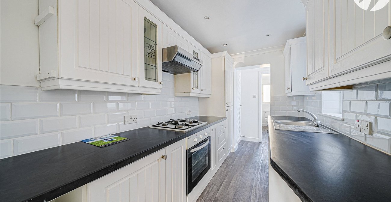 3 bedroom house for sale in Dartford | Robinson Jackson