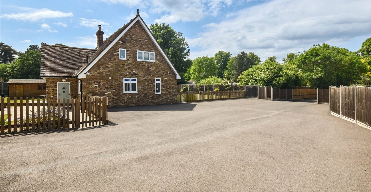 4 bedroom house for sale in Bexley Village | Robinson Jackson