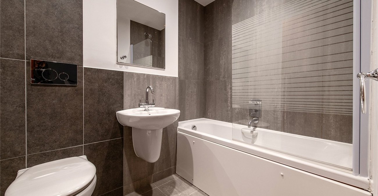 5 bedroom property for sale in Maidstone | Robinson Michael & Jackson