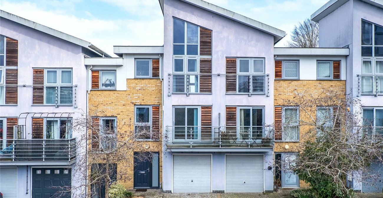 5 bedroom property for sale in Maidstone | Robinson Michael & Jackson