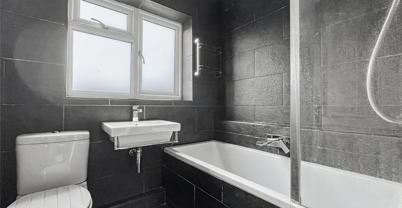 3 bedroom house for sale in Lordswood | Robinson Michael & Jackson
