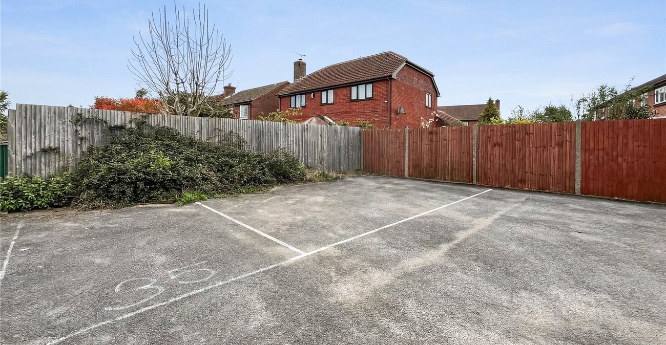 3 bedroom house for sale in Lordswood | Robinson Michael & Jackson