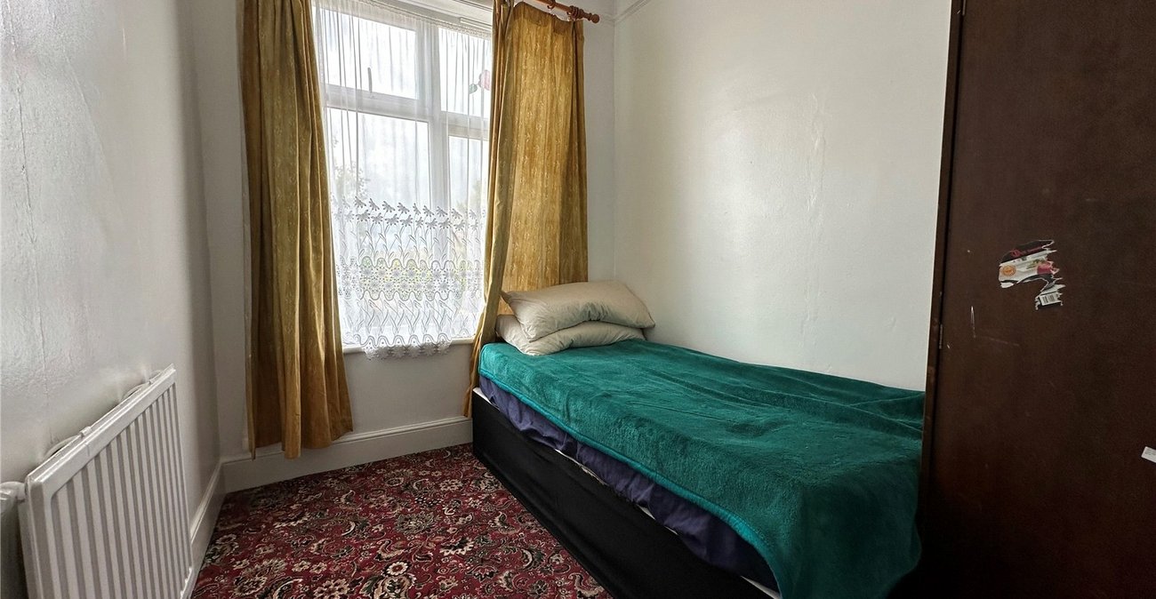 3 bedroom house for sale in Catford | Robinson Jackson