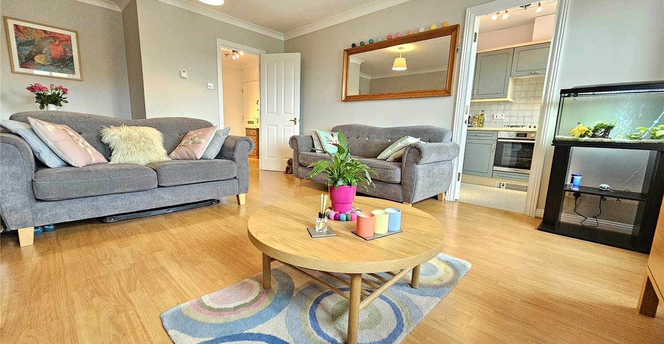 2 bedroom property for sale in Catford | Robinson Jackson