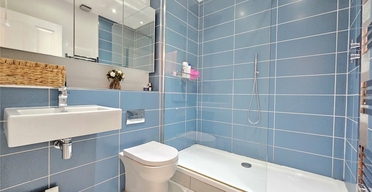 2 bedroom property for sale in Catford | Robinson Jackson