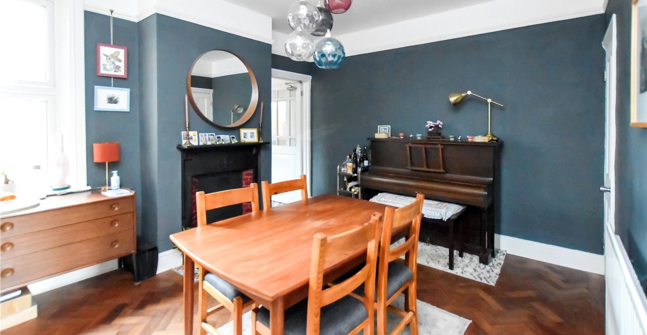 2 bedroom house for sale in Bexleyheath | Robinson Jackson